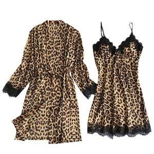 Satin Silk Pajamas Sleepwear Robe Leopard NWOT